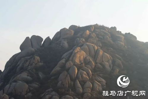 黑石山